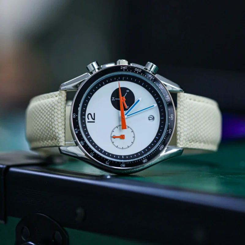 Bauhaus Chronograph Uhr