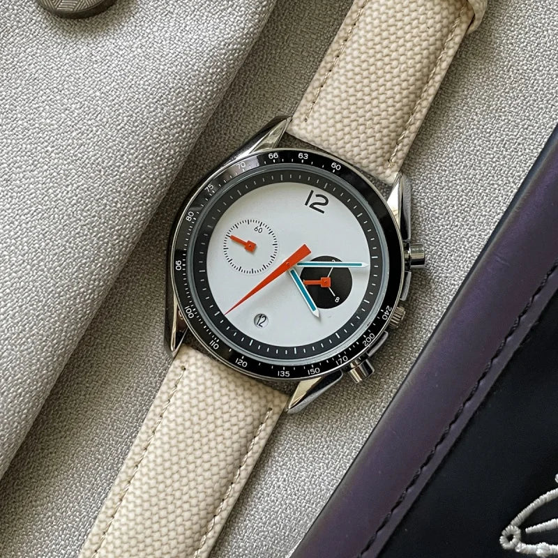 Bauhaus Chronograph Uhr