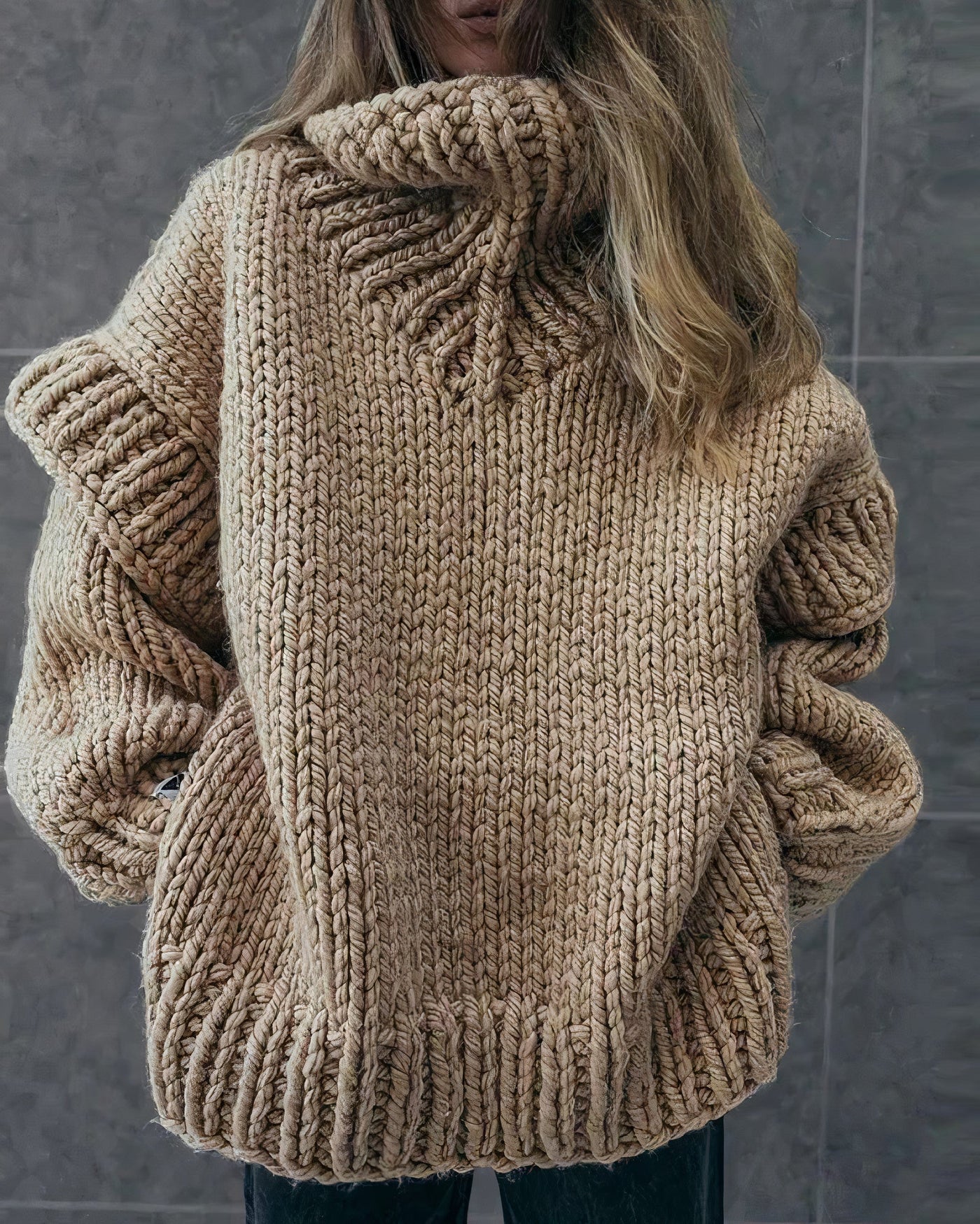 Modisches Pulloverkleid für Frauen aus Strick - Feline